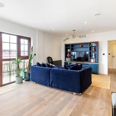 City View Spacious 2 Bedroom Penthouse London Exterior photo